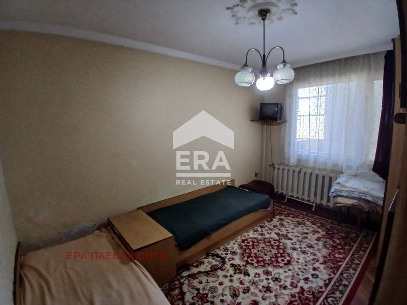 De vânzare  1 dormitor Pleven , Șiroc țentâr , 64 mp | 64169926 - imagine [2]