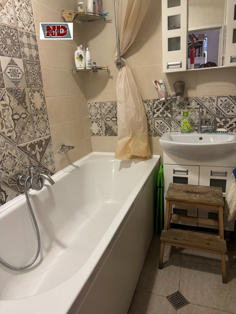 Продава 3-СТАЕН, гр. София, Яворов, снимка 2 - Апартаменти - 52466152