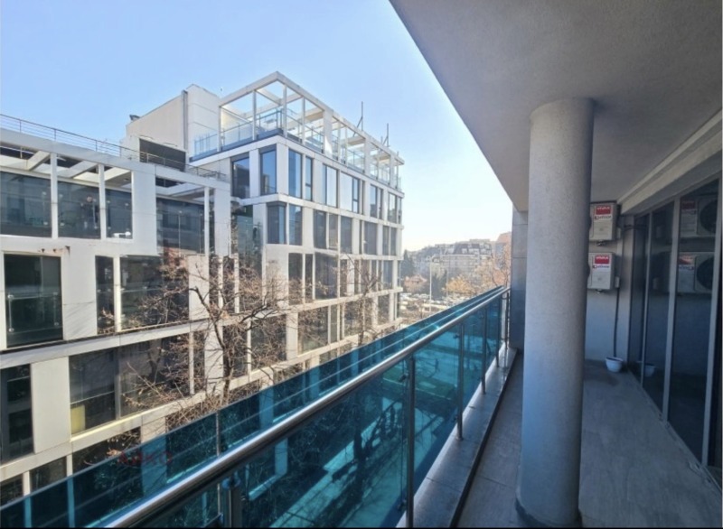 Продава 4-СТАЕН, гр. София, Медицинска академия, снимка 15 - Апартаменти - 52225611