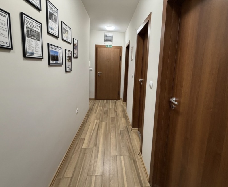 Продава 4-СТАЕН, гр. София, Медицинска академия, снимка 7 - Апартаменти - 52225611