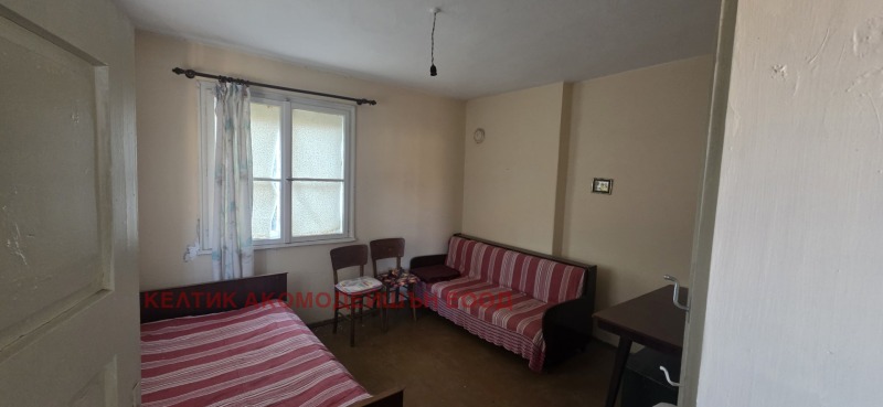 Продава КЪЩА, с. Крайници, област Кюстендил, снимка 15 - Къщи - 52362969