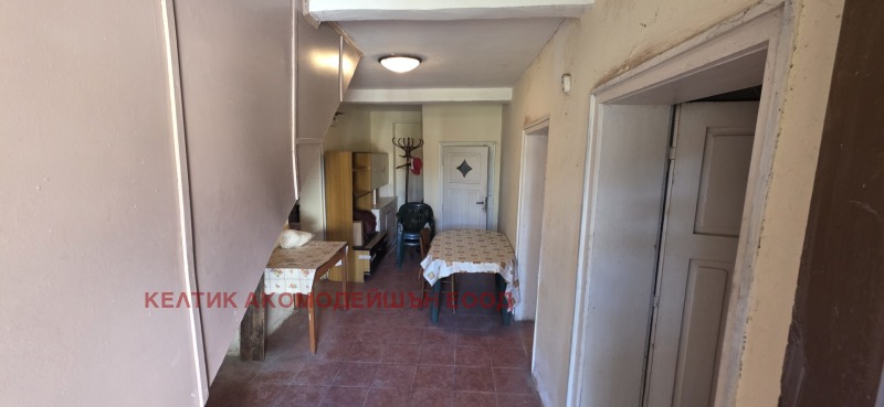Продава КЪЩА, с. Крайници, област Кюстендил, снимка 8 - Къщи - 52362969