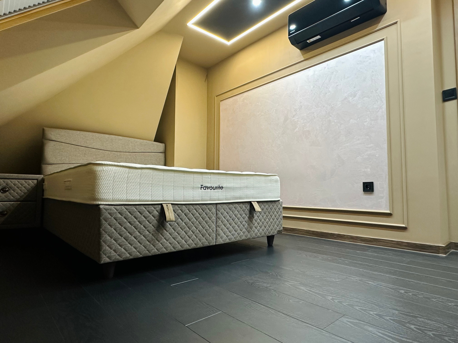 Продава 3-СТАЕН, гр. Пловдив, Център, снимка 2 - Апартаменти - 54023431