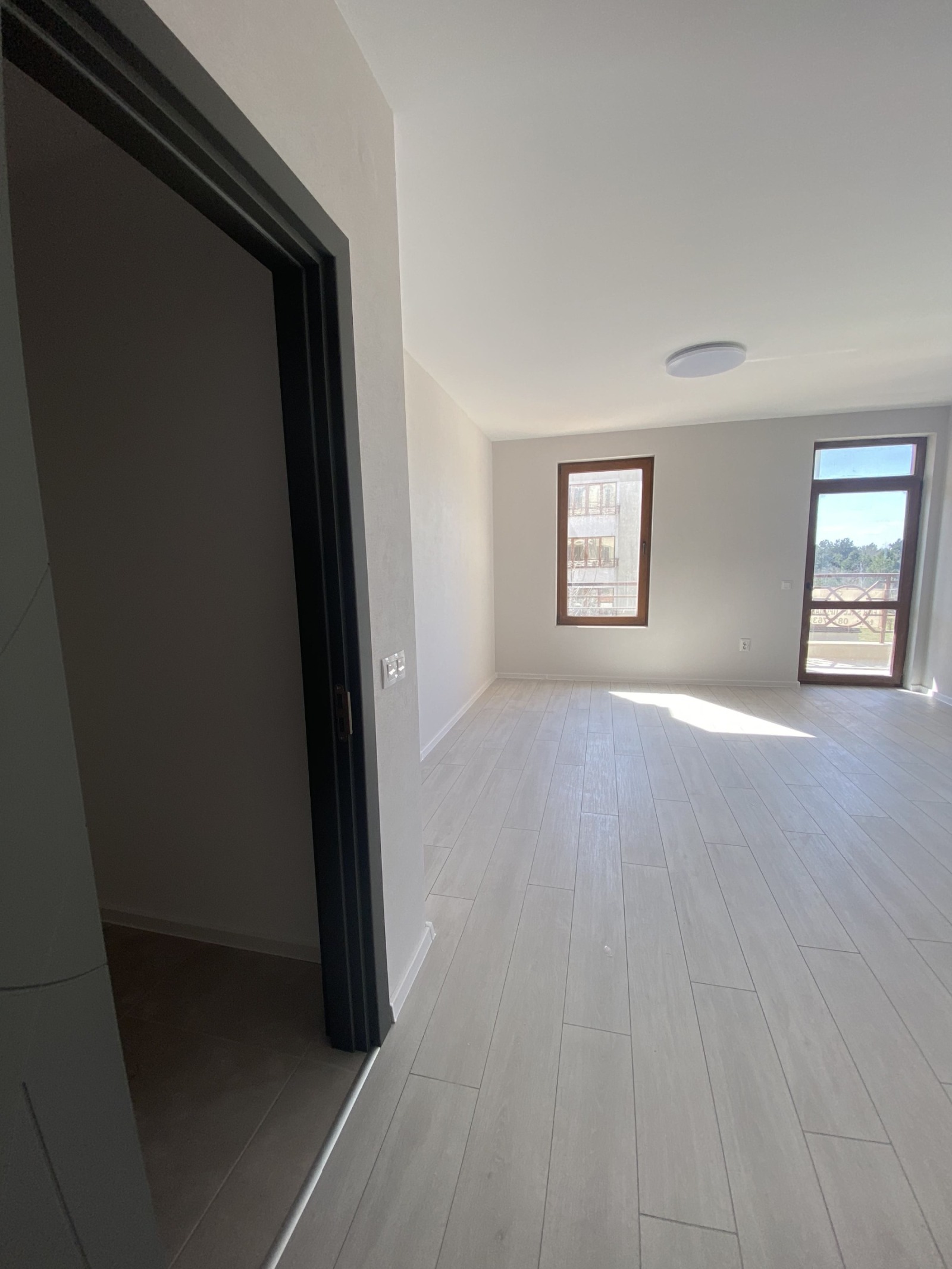 Продава 3-СТАЕН, гр. Балчик, област Добрич, снимка 2 - Апартаменти - 55650025