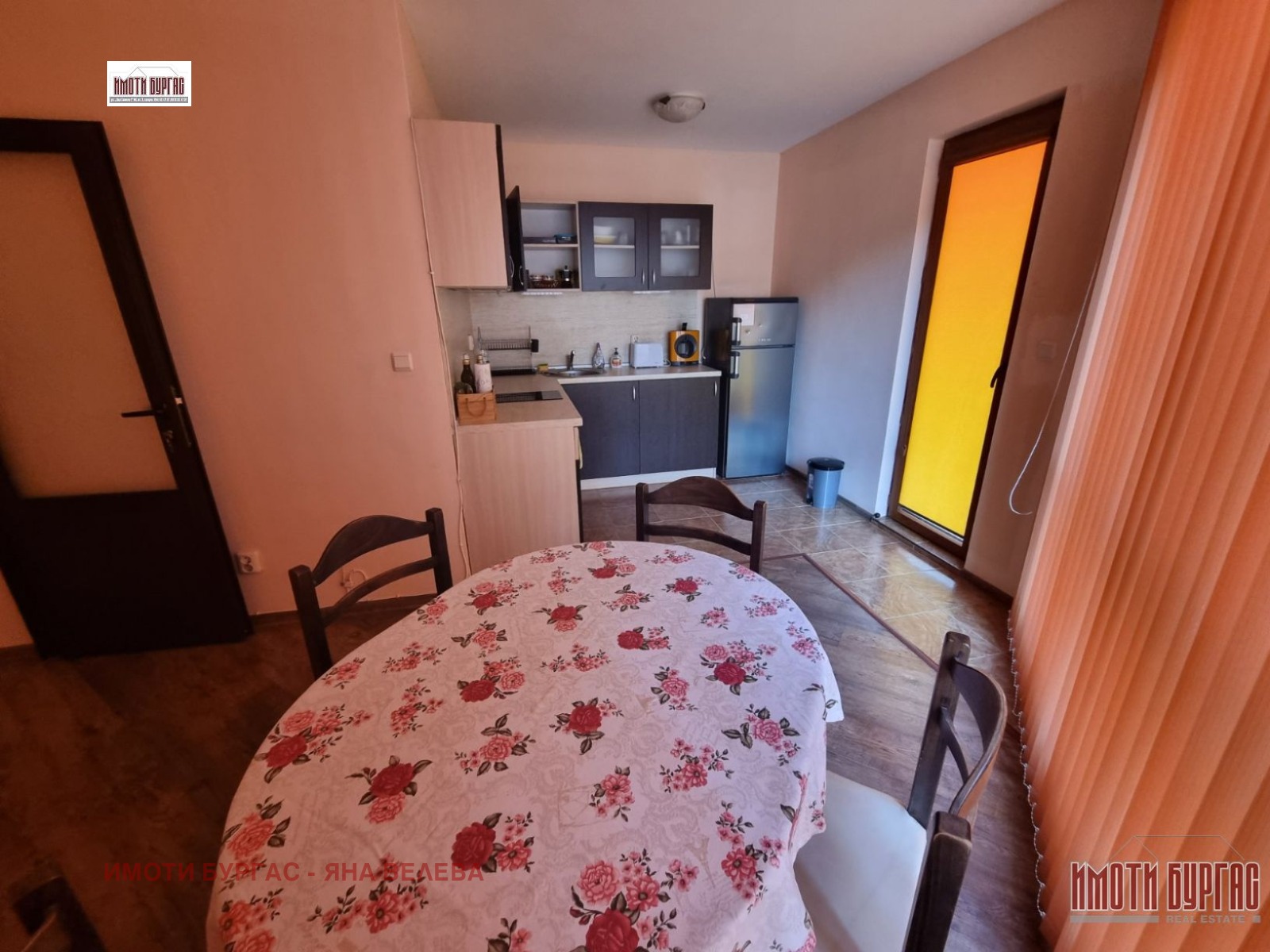 Продава 3-СТАЕН, гр. Несебър, област Бургас, снимка 3 - Апартаменти - 55791013