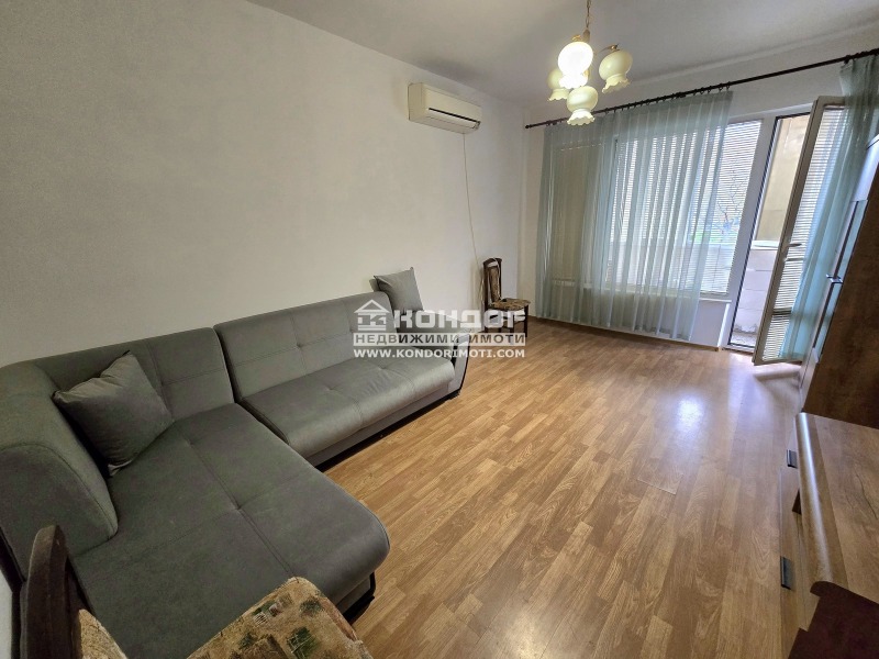 Eladó  2 hálószobás Plovdiv , Centar , 67 négyzetméter | 53117320 - kép [2]