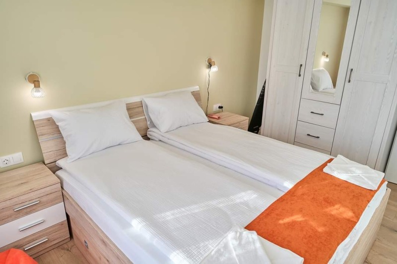 Продава 3-СТАЕН, гр. София, Зона Б-18, снимка 3 - Апартаменти - 53186073