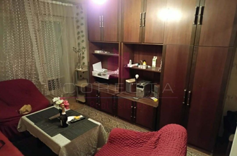 Продава 3-СТАЕН, гр. Русе, Здравец Изток, снимка 2 - Апартаменти - 53246297