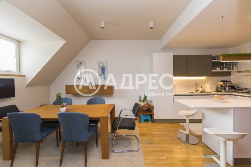 Te koop  3+ slaapkamer Sofia , Bakston , 194 m² | 17215460 - afbeelding [2]