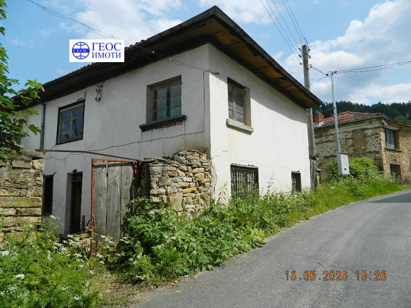 Продава  Къща област Смолян , с. Писаница , 172 кв.м | 66262095