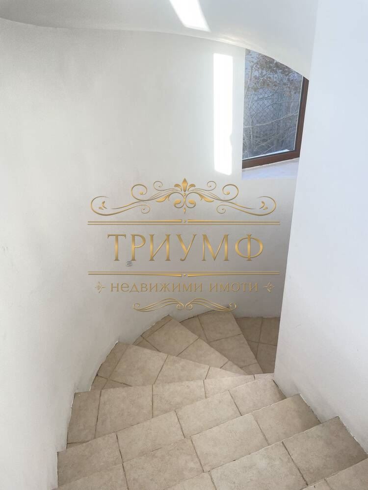 Продава КЪЩА, гр. Варна, Бриз, снимка 8 - Къщи - 52163887