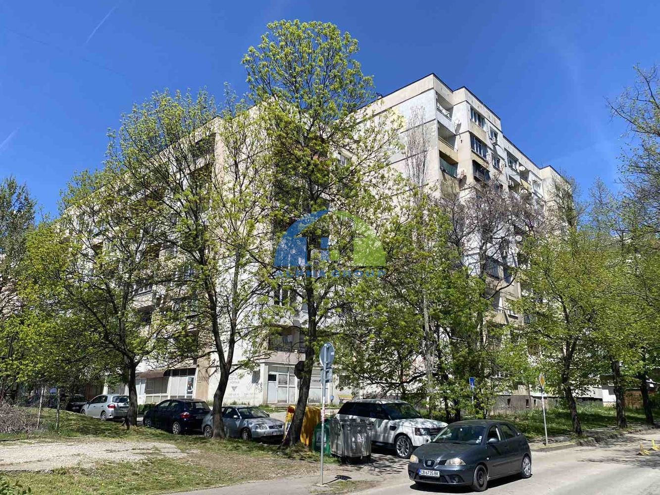 Продава 3-СТАЕН, гр. София, Света Троица