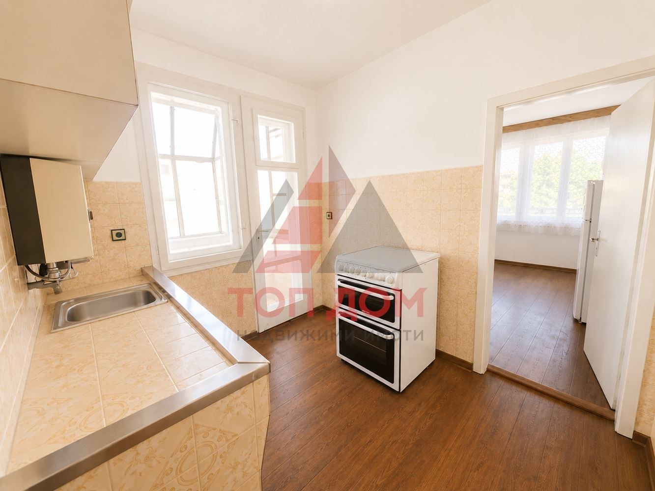 Продава МНОГОСТАЕН, гр. Варна, Център, снимка 7 - Апартаменти - 55939541