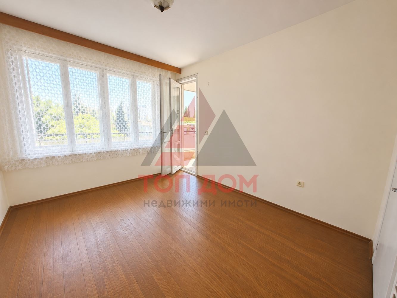 Продава МНОГОСТАЕН, гр. Варна, Център, снимка 2 - Апартаменти - 55939541