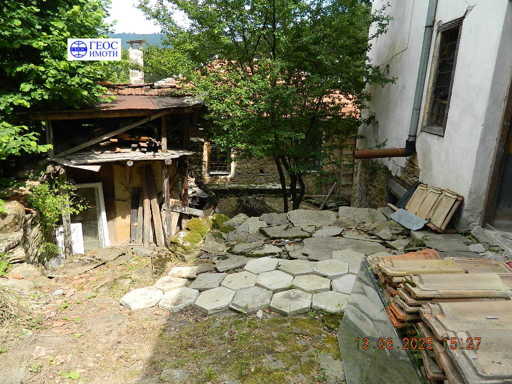 Продава КЪЩА, с. Писаница, област Смолян, снимка 2 - Къщи - 50745133