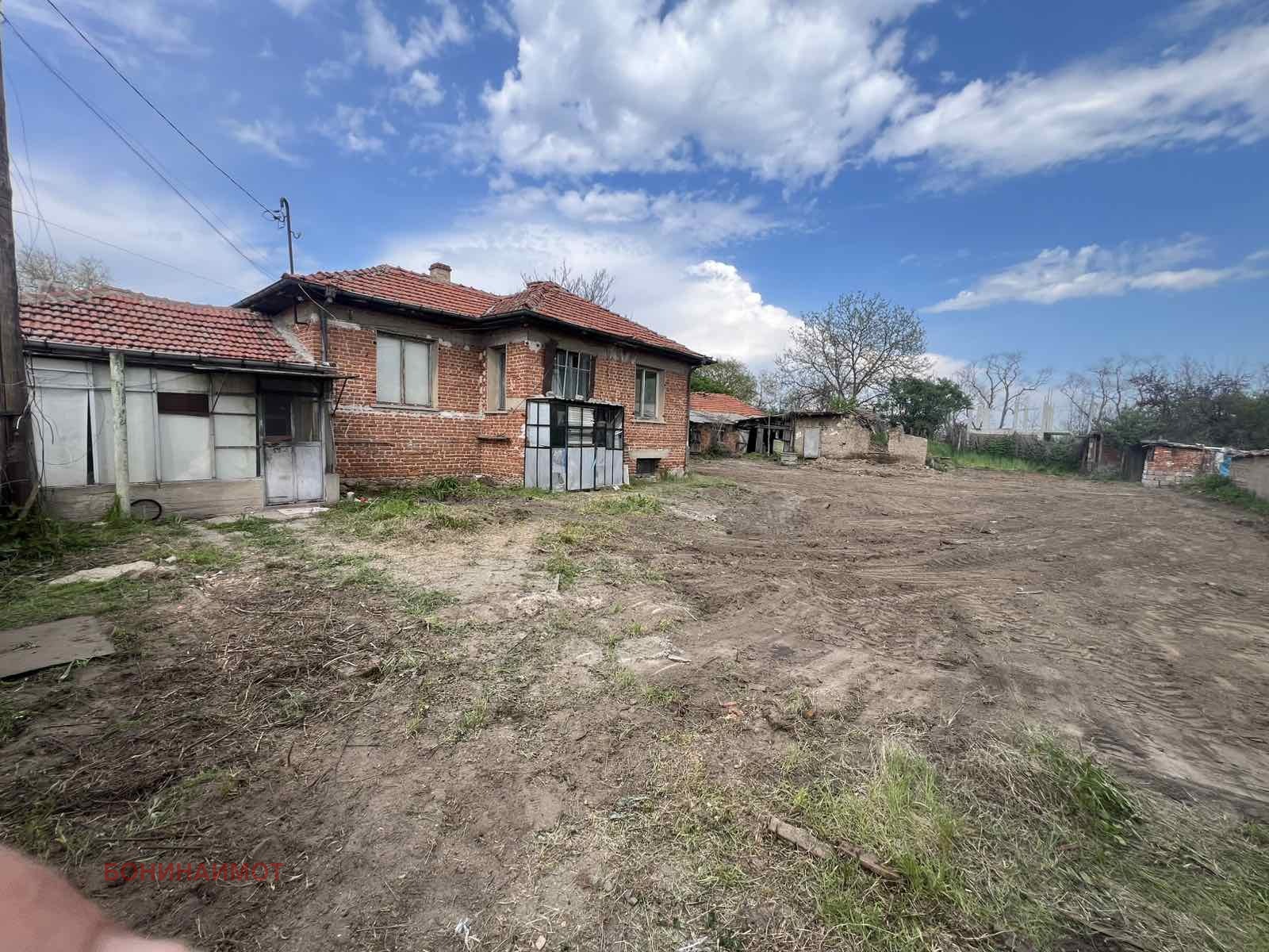 Продава КЪЩА, с. Пъдарско, област Пловдив
