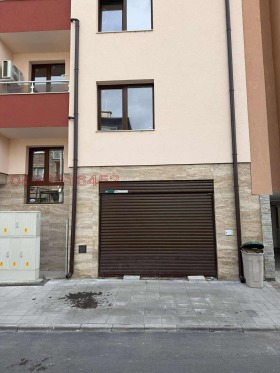 Garagem Centar, Pazardjik