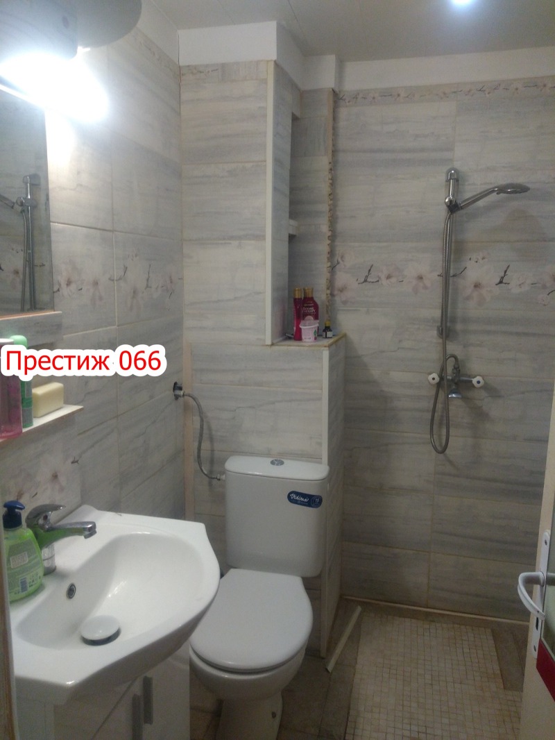 Продава 2-СТАЕН, гр. Шумен, Център, снимка 8 - Aпартаменти - 48216964