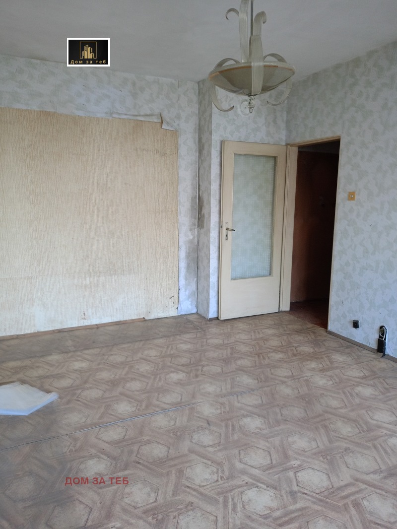 Продава  2-стаен град София , Надежда 1 , 67 кв.м | 82233930 - изображение [2]