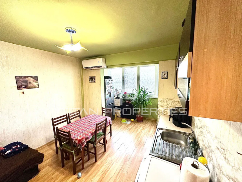 Продава  3-стаен, град Пловдив, Христо Смирненски •  139 000 EUR • ID 99289077 — holmes.bg - [1] 