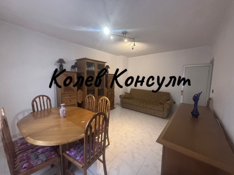 Продава 3-СТАЕН, гр. Хасково, Център, снимка 3 - Апартаменти - 52478489