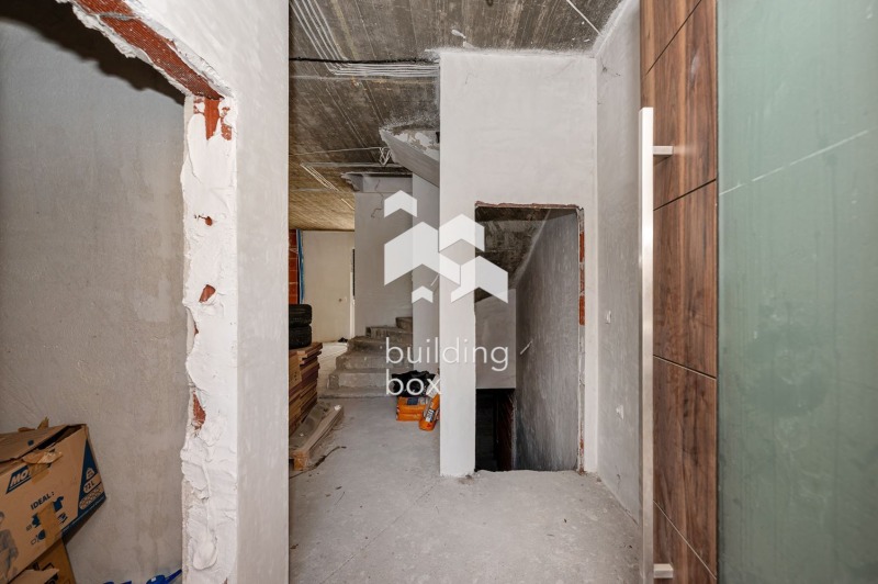 À vendre  Maison Plovdiv , Ostromila , 389 m² | 25664367 - image [3]