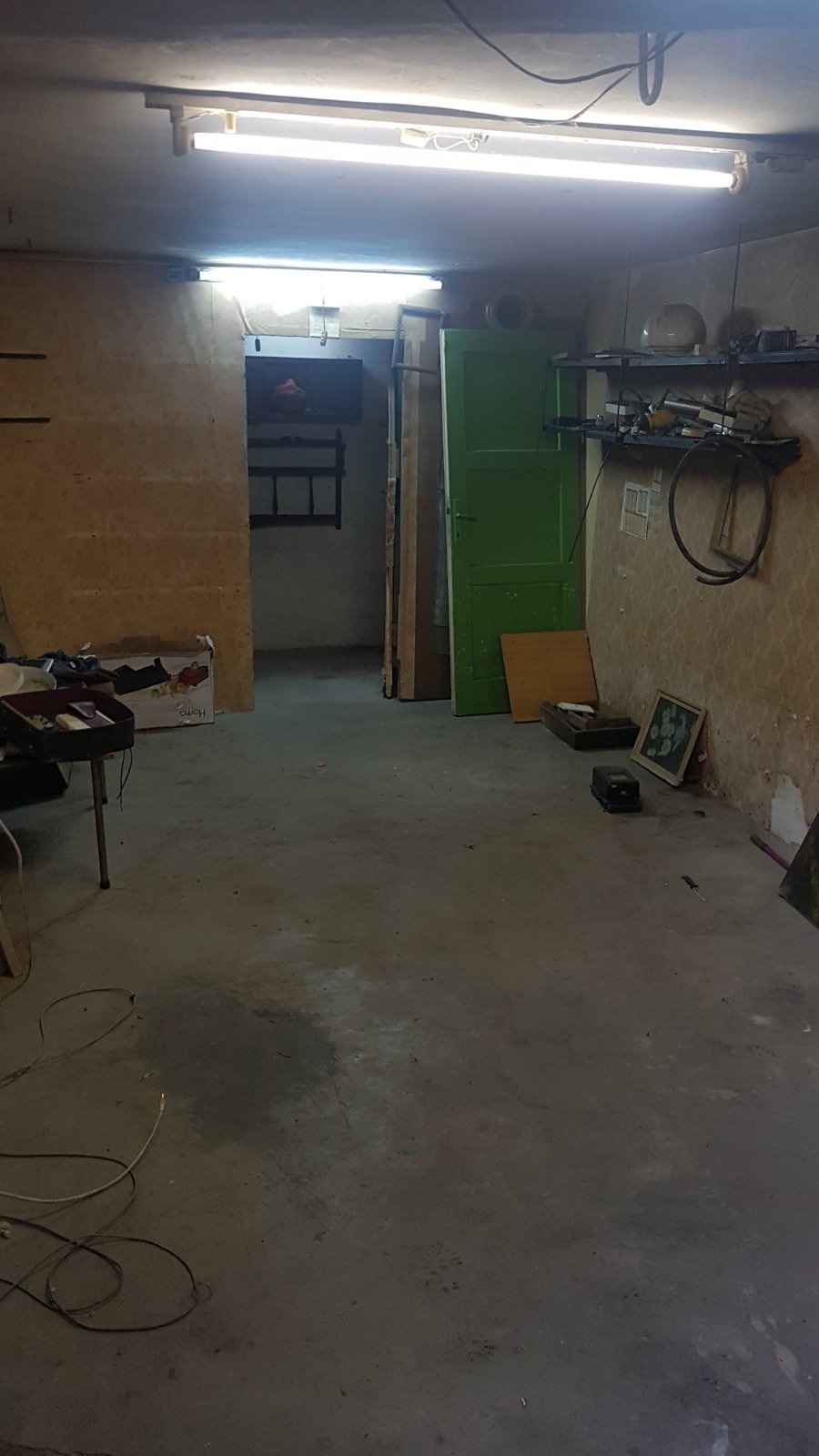 Продава ГАРАЖ, ПАРКОМЯСТО, гр. Русе, Център, снимка 2 - Гаражи и паркоместа - 40915819
