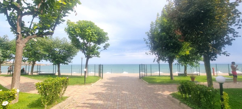 Продава  2-стаен област Бургас , гр. Ахелой , 82 кв.м | 47184914 - изображение [2]