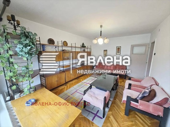 Продава 2-СТАЕН, гр. Бургас, Зорница, снимка 4 - Апартаменти - 53039073