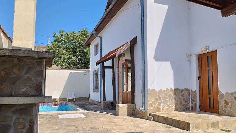 Продава КЪЩА, гр. Каблешково, област Бургас, снимка 2 - Къщи - 53177675