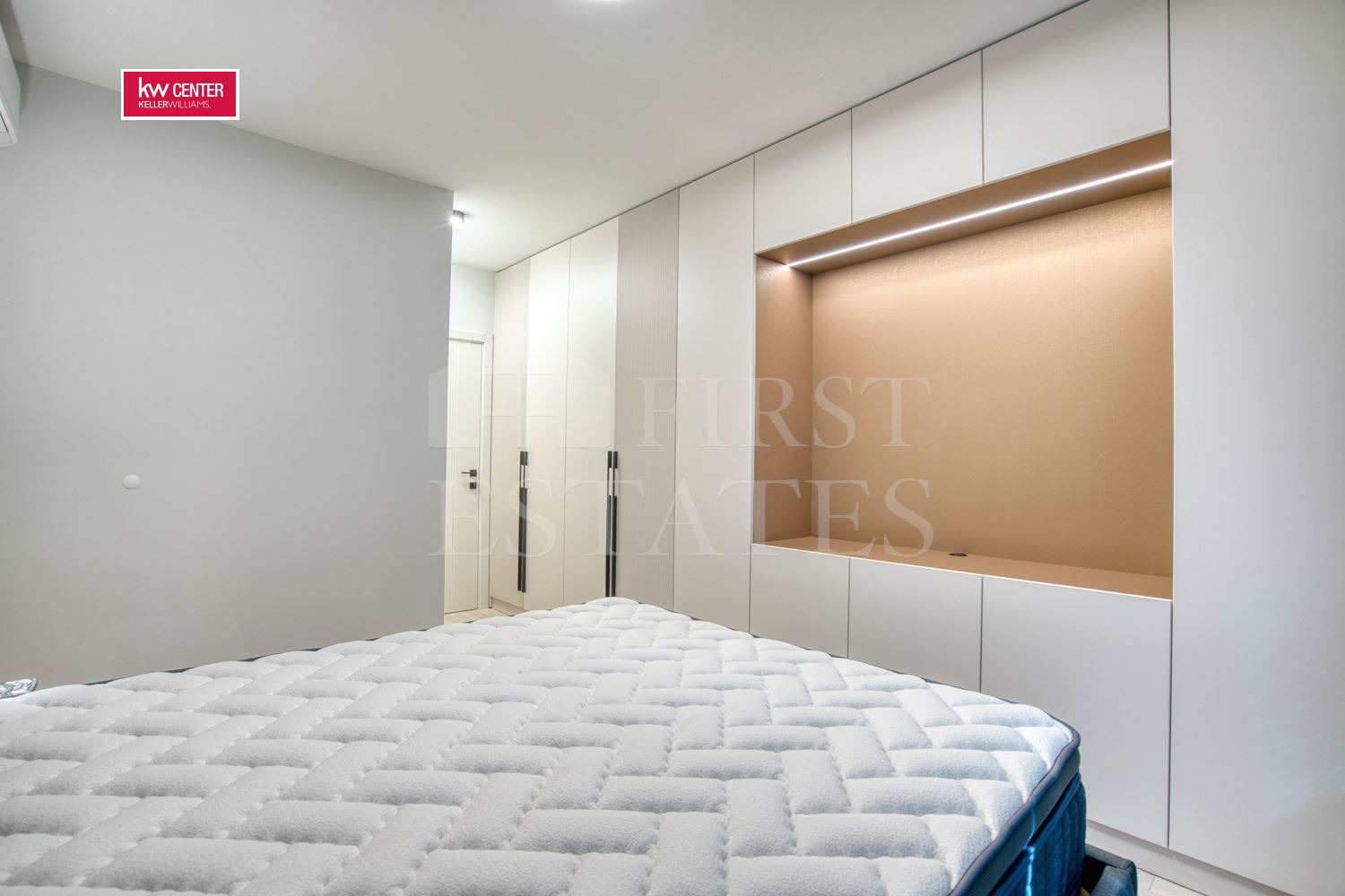 Продава 3-СТАЕН, гр. София, Кръстова вада, снимка 6 - Апартаменти - 55118047