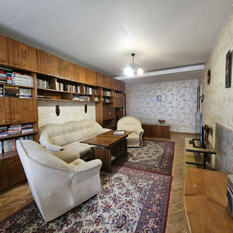 Продава 3-СТАЕН в град София, Хиподрума - 108 кв.м / 314 000 € » 614 130.62 лв., НЮ ЕСТЕЙТ БЪЛГАРИЯ