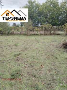 ПАРЦЕЛ, 865 m2