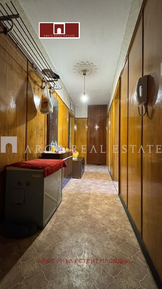 Продава 2-СТАЕН, гр. Стара Загора, Три чучура - център, снимка 2 - Апартаменти - 52267606