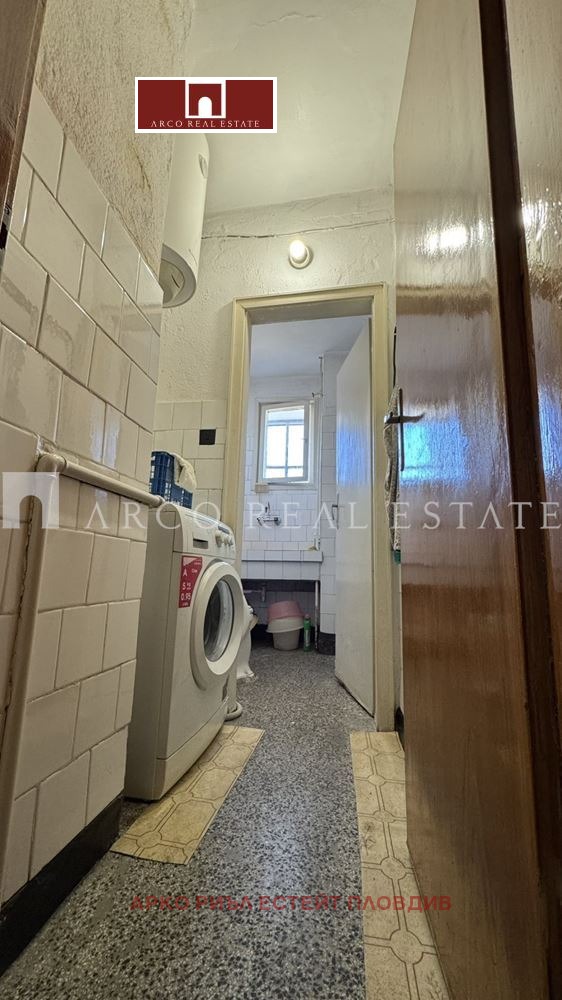 Продава 2-СТАЕН, гр. Стара Загора, Три чучура - център, снимка 9 - Апартаменти - 52267606