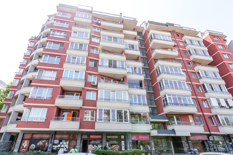 De vânzare  2 dormitoare Sofia , Mladost 4 , 110 mp | 16623858 - imagine [16]