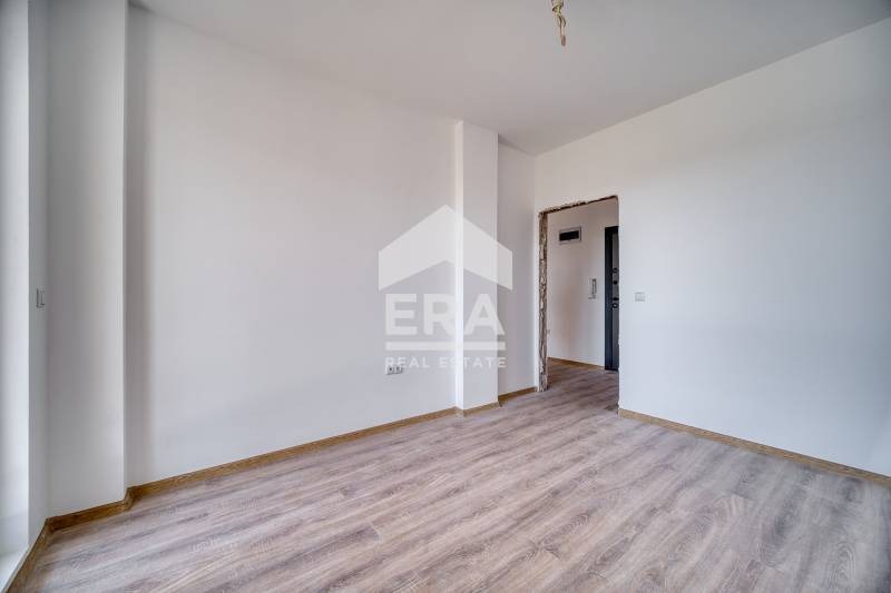 Myytävänä  Pienhuoneisto Varna , Pobeda , 114 neliömetriä | 32804307 - kuva [4]