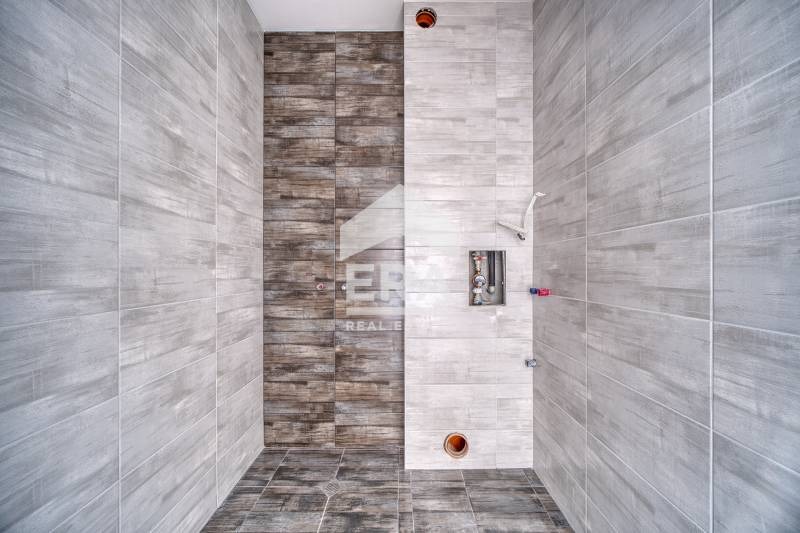 Myytävänä  Pienhuoneisto Varna , Pobeda , 114 neliömetriä | 32804307 - kuva [5]