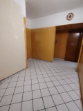 Продава 2-СТАЕН, гр. София, Сухата река, снимка 2