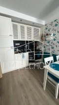 Продава 3-СТАЕН, област Бургас, к.к. Слънчев бряг • 135000 € / 264037.05 лв. • 97236766 3