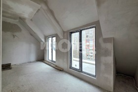 МНОГОСТАЕН, 147 m2