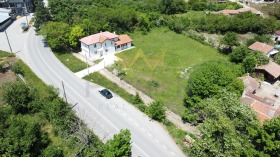 Casa Izgrev, região Varna