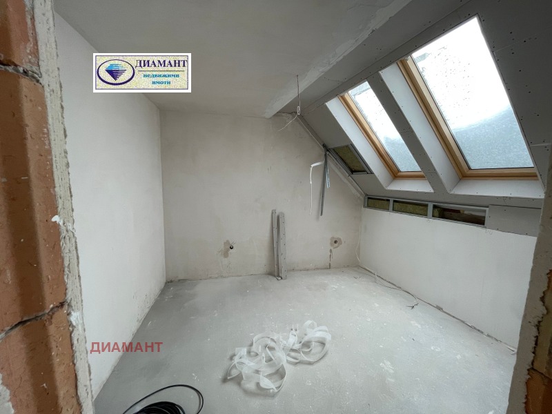 Продава МЕЗОНЕТ, гр. Русе, Център, снимка 7 - Апартаменти - 49477060