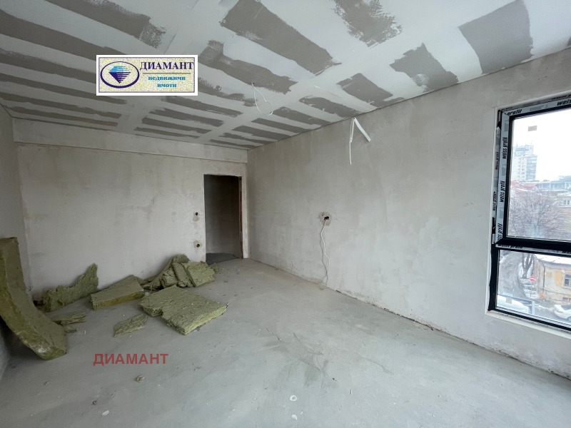 Продава МЕЗОНЕТ, гр. Русе, Център, снимка 9 - Апартаменти - 49477060