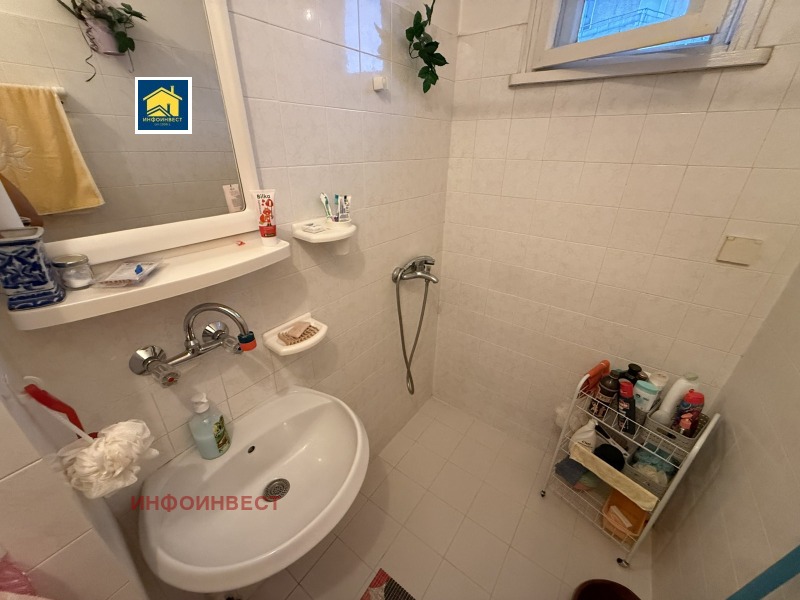 Продава  Етаж от къща област Пазарджик , гр. Велинград , 109 кв.м | 22240522 - изображение [11]