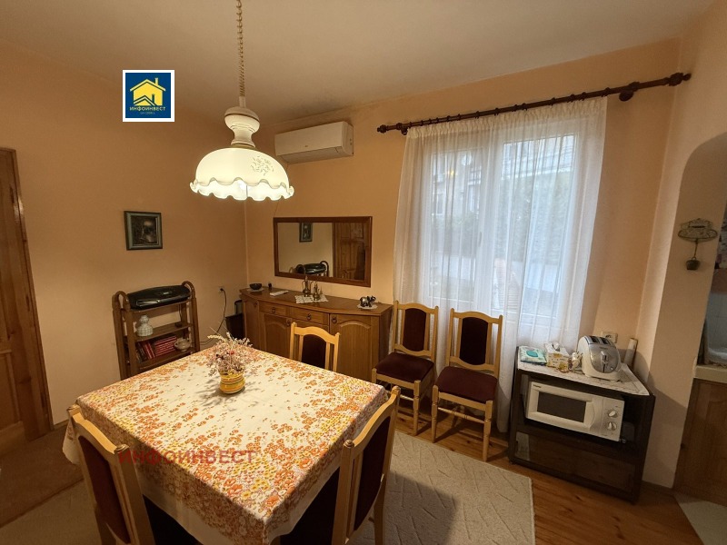 Продава  Етаж от къща област Пазарджик , гр. Велинград , 109 кв.м | 22240522 - изображение [3]