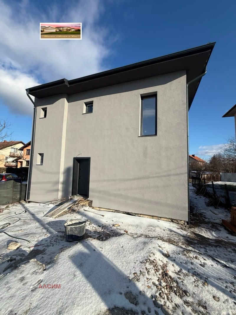 Продава КЪЩА, гр. Костинброд, област София област, снимка 2 - Къщи - 53596039