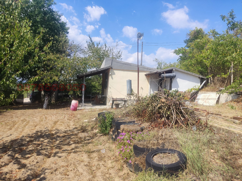 Продава ВИЛА, с. Здравец, област Варна, снимка 6 - Вили - 52784366