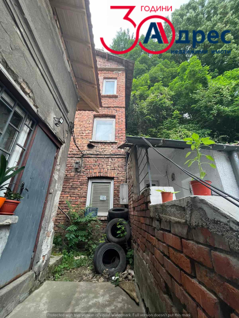 Продава КЪЩА в град Габрово, Център - 102 кв.м / 24 100 € » 47 135.50 лв., АДРЕС НЕДВИЖИМИ ИМОТИ