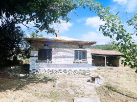 Casa Veselinovo, regiunea Shumen